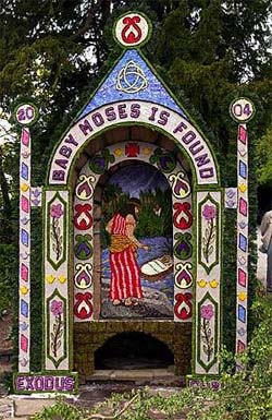 Well dressing