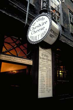 Ye Olde Cheshire
Cheese Pub