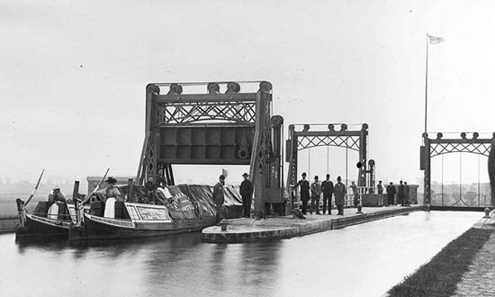 Anderton Boat Lift