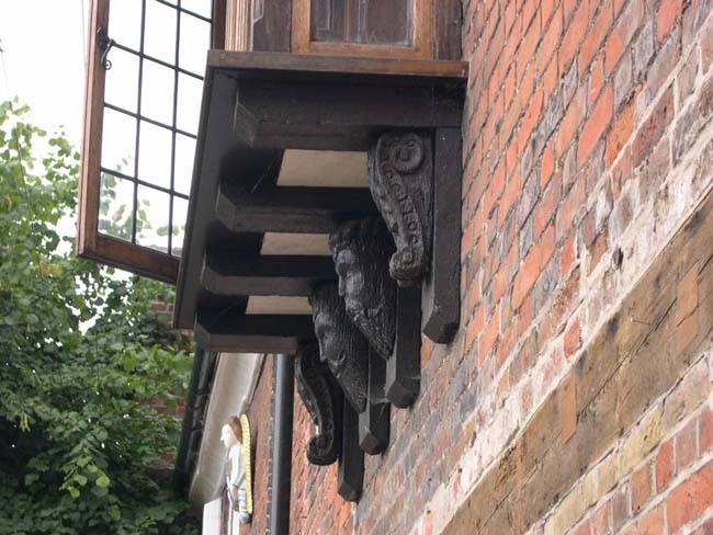 Carved Window Ledge, Salisbury